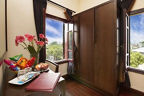 Hanoi Posh Boutique Hotel