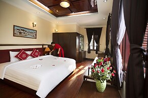 Hanoi Posh Boutique Hotel