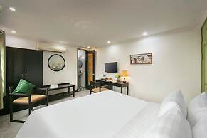 Old Quarter Charm Hotel