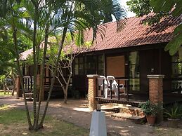 Suan Bankrut Beach Resort