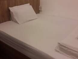 Smile Society Boutique Hostel