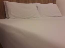 Smile Society Boutique Hostel