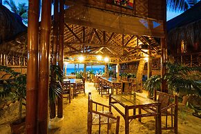 The Coral Blue Oriental Beach Villas & Suites