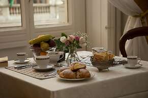 B&B Art Suite Santa Brigida