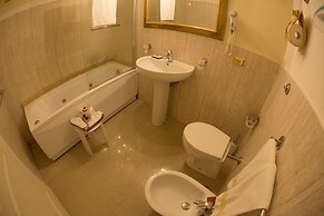 B&B Art Suite Santa Brigida