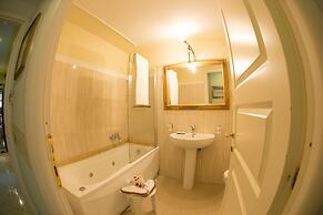 B&B Art Suite Santa Brigida