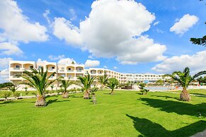 Sovereign Beach Hotel - All Inclusive
