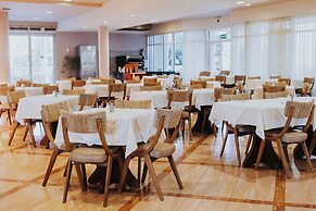 Sovereign Beach Hotel - All Inclusive