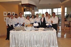 Sovereign Beach Hotel - All Inclusive