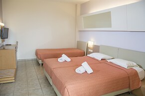 Sovereign Beach Hotel - All Inclusive