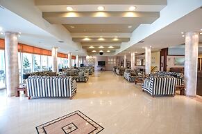 Sovereign Beach Hotel - All Inclusive