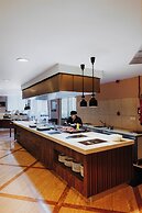 Sovereign Beach Hotel - All Inclusive