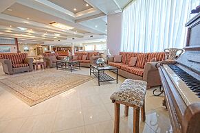 Sovereign Beach Hotel - All Inclusive