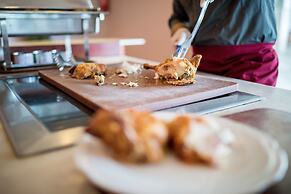 Sovereign Beach Hotel - All Inclusive