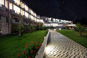 Sovereign Beach Hotel - All Inclusive