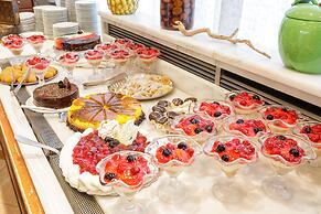 Sovereign Beach Hotel - All Inclusive