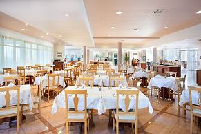 Sovereign Beach Hotel - All Inclusive