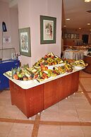 Sovereign Beach Hotel - All Inclusive