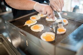 Sovereign Beach Hotel - All Inclusive