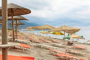 Sovereign Beach Hotel - All Inclusive