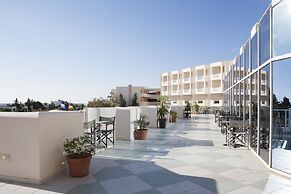 Sovereign Beach Hotel - All Inclusive