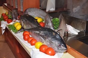 Sovereign Beach Hotel - All Inclusive