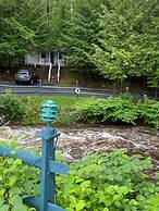 Brookside Motel