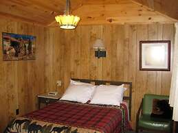 Brookside Motel