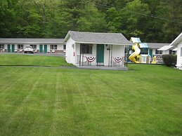 Brookside Motel
