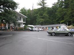 Brookside Motel