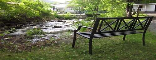 Brookside Motel