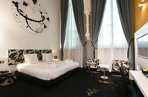 Martin’s Dream Hotel