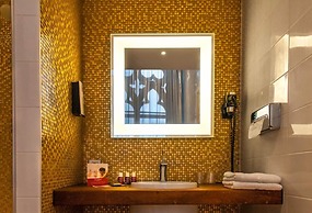 Martin’s Dream Hotel