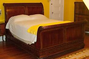 The Albanus Phillips Inn