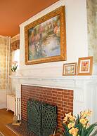 The Albanus Phillips Inn