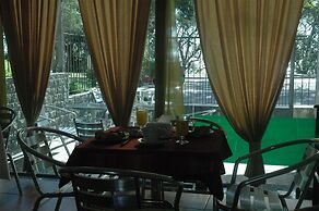 Paradise Spa & Complejo Turistico