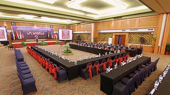 Hotel Pangeran Beach