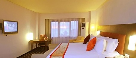 Hotel Pangeran Beach