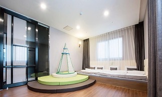 Silla Boutique Hotel Premium