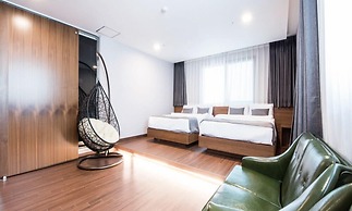 Silla Boutique Hotel Premium