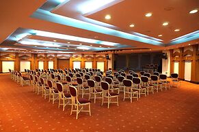 Queen's Park Le Jardin - All Inclusive