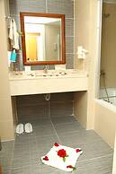 Queen's Park Le Jardin - All Inclusive