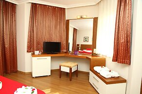 Queen's Park Le Jardin - All Inclusive