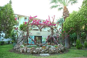 Queen's Park Le Jardin - All Inclusive