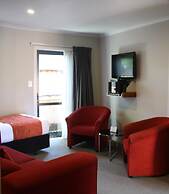 Albert Court Motor Lodge