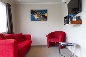 Albert Court Motor Lodge