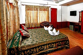 Hotel Crystal Palace