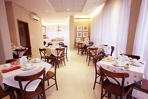 Lirio D'Agua Hotel