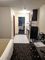 Foxwood Inn & Suites