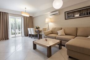 Sun City Arcadia Apartments